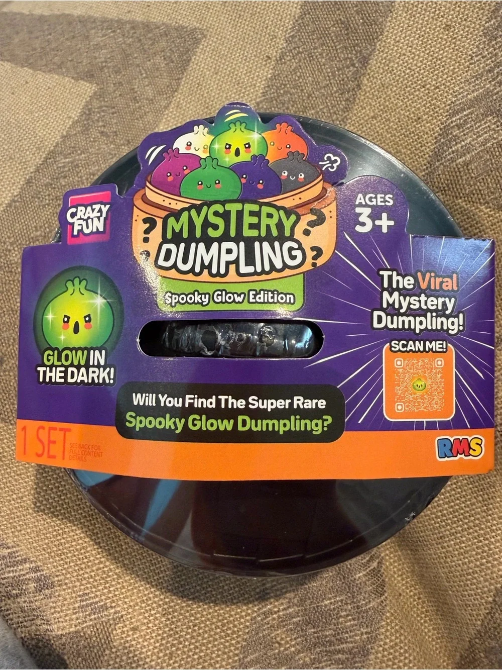Crazy Fun Mystery Dumpling - Spooky Glow Edition
